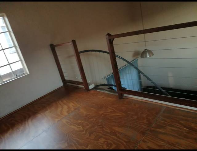 1 BEDROOM APARTMENT FOR SALE IN RUSTENBURG CENTRAL